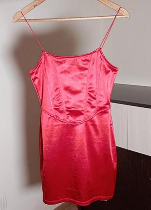 Платье мини h&amp;m красное новое платье
