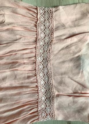Ніжне персикове плаття сарафан із мереживною вставкою на тонких бретельках new look3 фото