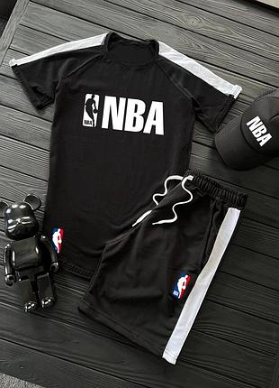 Летящий чёрный спортивный костюм с лампасами jordan летний черный спортивный костюм jordan джордан