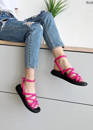 Босоніжки, фуксія/чорний, натуральна шкіра5 фото
