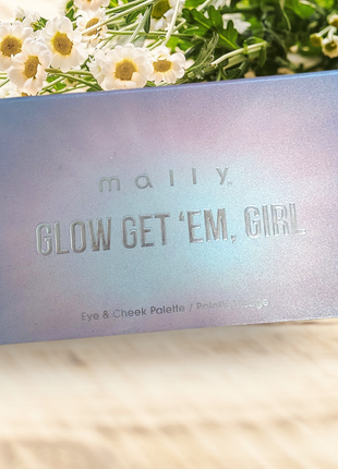 Палетка mally beauty glow get em, girl eye &amp; cheek palette