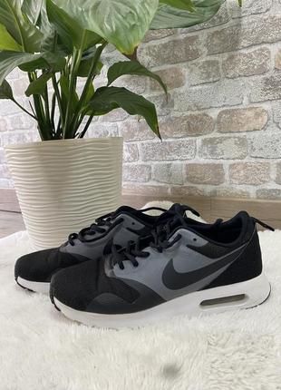 Кроссовки nike air max tovas