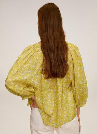 Желтая хлопковая блузка с цветочным принтом mango - s, m, l3 фото