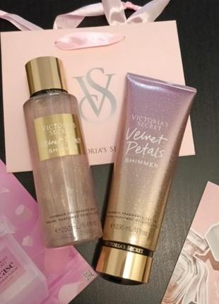 Парфумированный спрей с шимером velvet petals shimmer 💕victorias secret виктория сикрет вікторія сікрет оригинал5 фото