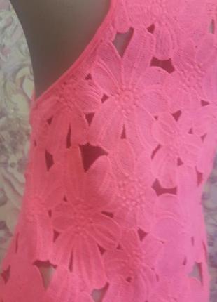 Летнее/пляжное розовое кружевное платье