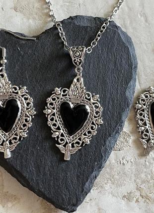 Набор украшений металл эмаль в готическом стиле готика сердце вампира