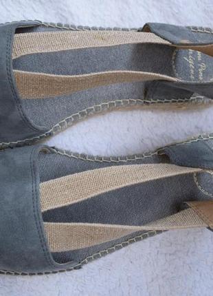 Замшеві туфлі літні мокасини сліпони сандалі сандалії еспадрильї toni pons запалення р. 408 фото