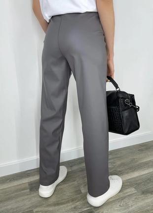 Прямые кожаные брюки женские "marron"i распродажа модели2 фото