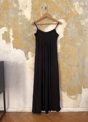 Этническое черное длинное платье naf naf с вышивкой нитью4 фото