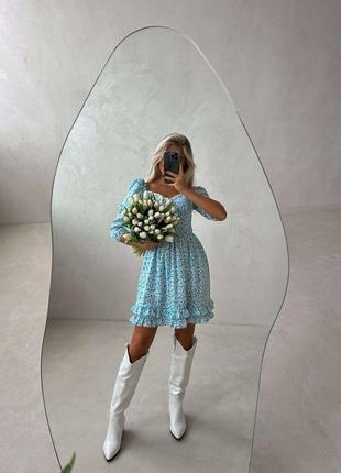 Платье короткое голубое с цветочным принтом на рукав три четверти на молнии качественное стильное трендовое7 фото