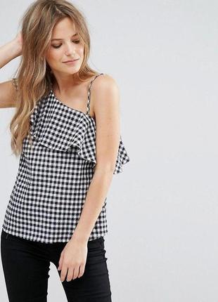 Блузка в клітку з воланом new look розмір 14