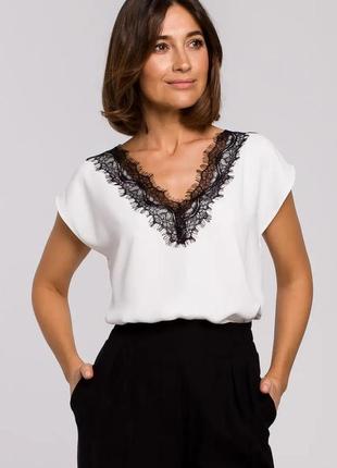 Женская блузка с v-вырезом и кружевом, нежная1 фото
