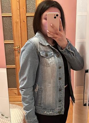 Джинсова курточка