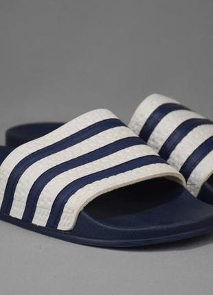 Adidas originals slippers adilette шльопанці сланці чоловічі / жіночі. італія. оригінал 40 р/25.5 см