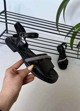 Босоножки сандали черные с камнями стразами низкий ход10 фото
