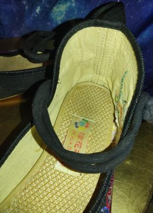 Бавовняні туфлі з вишивкою у традиційному китайському стилі жарптиця7 фото