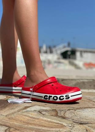 Жіночі шльопанці crocs red logo / smb8 фото
