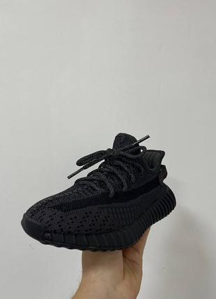 Кроссовки adidas yeezy boost 350 v25 фото