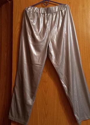 Женские брюки под серебро8 фото