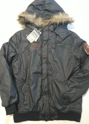 Отличная теплая куртка бренда creeks франция оригинал2 фото