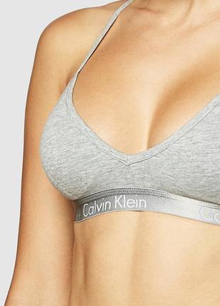 Топ від calvin klein2 фото