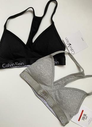 Топ від calvin klein4 фото