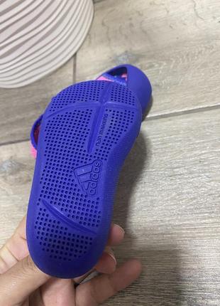 Сандалі adidas 3