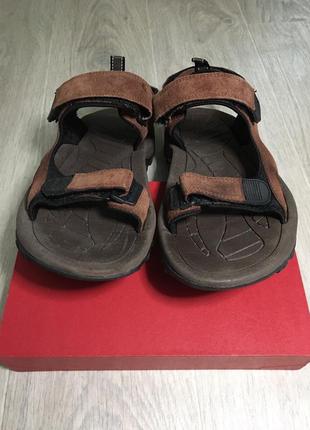 Натур. кожаные замшевые сандалии на липучках2 фото