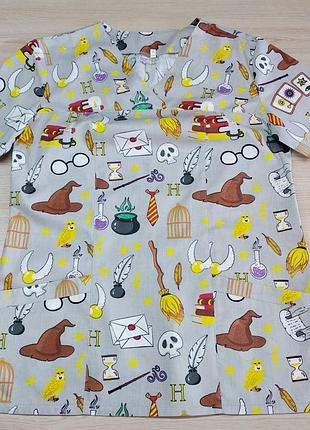 Жіночий медичний топ, блуза, кофта 42-56 р в стилі гаррі поттера з бавовни