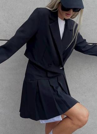 Классический комплект двойка🔥
юбка+укороченный пиджак2 фото