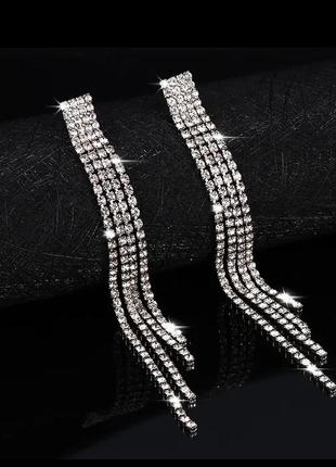 Серьги камушки вечерние нарядные длинные