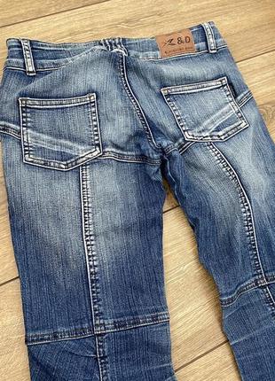 Женские джинсы напоминают трендовые с имитацией трусиков4 фото