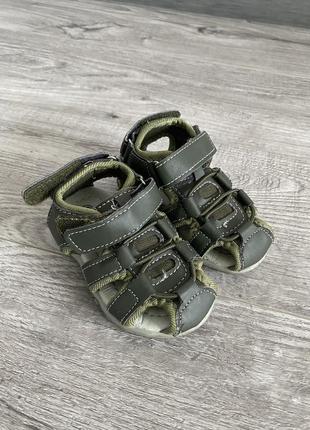 Босоножки сандалии