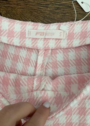 Рожеві твідові шорти букле zara fb sister бело-розовые шорты короткие шорты с высокой посадкой твидовые шорты в клетку4 фото