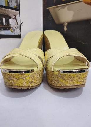 Босоножки на танкетке jimmy choo3 фото