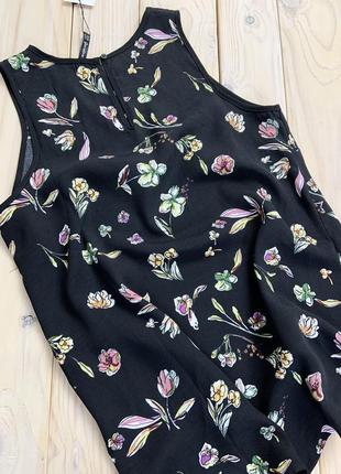 💙💛 чорна блуза топ без рукавів у квітковому принті stradivarius6 фото