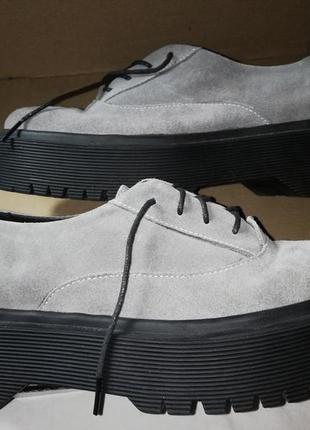 Замшевые туфли броги на шнуровке грубой подошве массивные5 фото