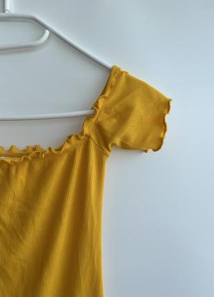 Облягаюча жовта сукня3 фото