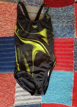 Закритий купальник speedo