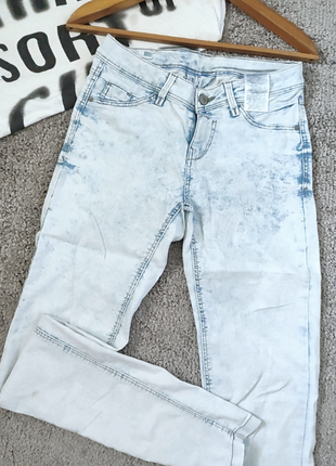 Легкие джинсы1 фото