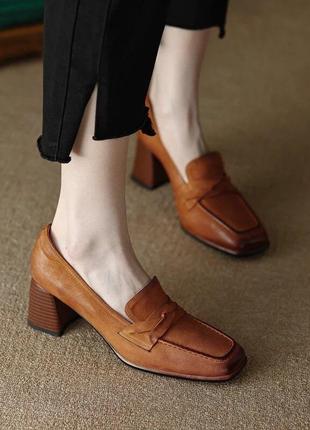 Туфли footglove коричневые кожаные на маленьком каблуке рюмке