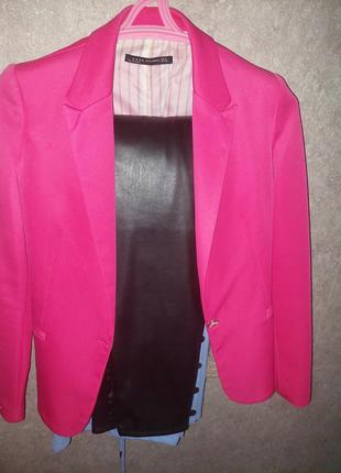 Яркий розовый жакет zara, пиджак zara3 фото