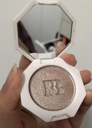 Хайлайтер,тени для глаз fenty beauty sand castle