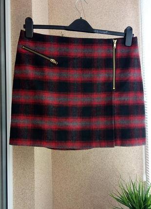 Красива стильна утеплена/ тепла міні спідниця в клітку з вмістом вовни