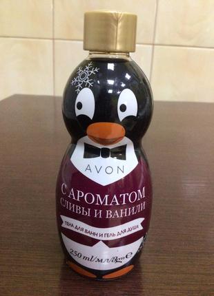 Детская пена с ароматом сливы и ванили avon