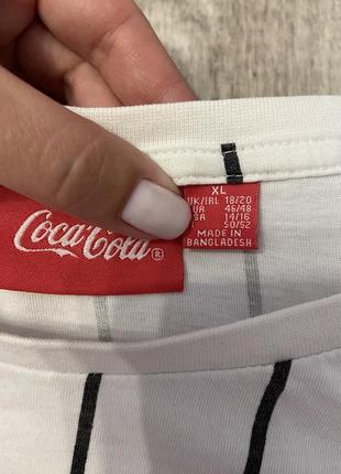 Стильный укороченный топ coca cola от primark, размер 50-52-544 фото