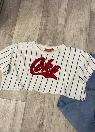 Стильный укороченный топ coca cola от primark, размер 50-52-542 фото