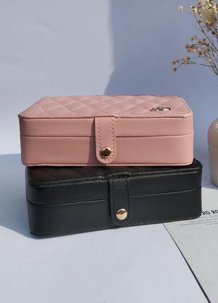 Скринька, шкатулка, органайзер для прикрас