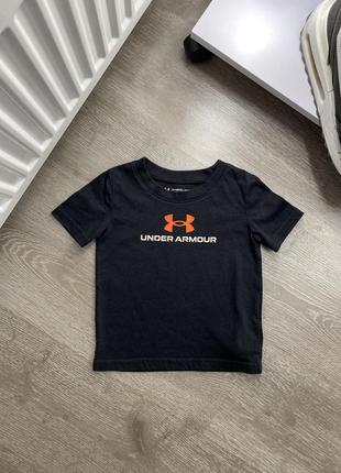 Футболка under armour