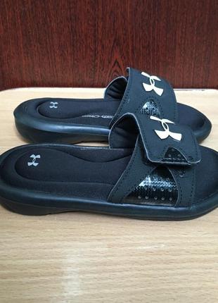 Дитячі тапочки under armour